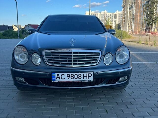 Сірий Мерседес Е-Клас, об'ємом двигуна 2.99 л та пробігом 343 тис. км за 8800 $, фото 1 на Automoto.ua