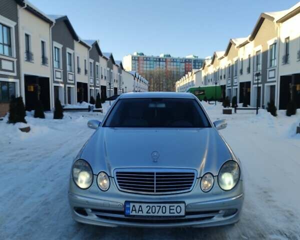 Сірий Мерседес Е-Клас, об'ємом двигуна 1.8 л та пробігом 292 тис. км за 6150 $, фото 1 на Automoto.ua