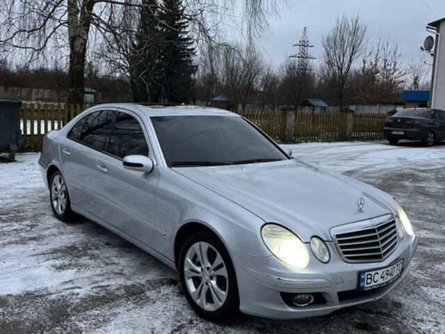 Сірий Мерседес Е-Клас, об'ємом двигуна 2.15 л та пробігом 400 тис. км за 6300 $, фото 1 на Automoto.ua
