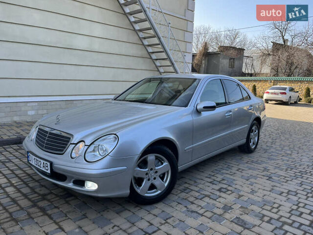 Серый Мерседес Е-Класс, объемом двигателя 1.8 л и пробегом 255 тыс. км за 7450 $, фото 1 на Automoto.ua