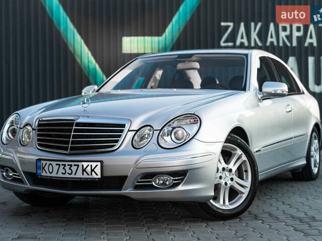 Мерседес Е-Клас 2006 у Мукачеве на Automoto.ua Сірий Мерседес Е-Клас, об'ємом двигуна 1.8 л та пробігом 79 тис. км за 25500 $, фото 1 на Automoto.ua
