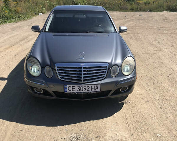 Сірий Мерседес Е-Клас, об'ємом двигуна 3.5 л та пробігом 270 тис. км за 6700 $, фото 1 на Automoto.ua