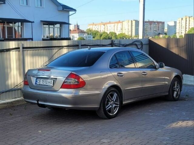 Сірий Мерседес Е-Клас, об'ємом двигуна 3 л та пробігом 400 тис. км за 9700 $, фото 1 на Automoto.ua