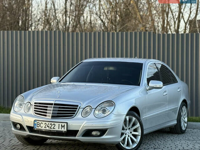 Сірий Мерседес Е-Клас, об'ємом двигуна 2.2 л та пробігом 295 тис. км за 9999 $, фото 1 на Automoto.ua