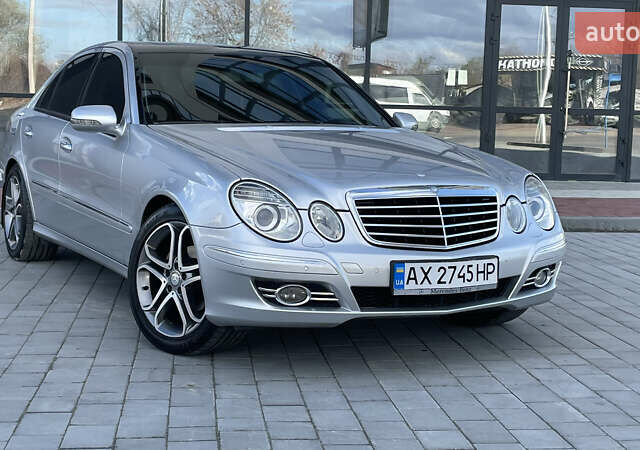 Мерседес Е-Клас 2007 у Івано-Франківську на Automoto.ua Сірий Мерседес Е-Клас, об'ємом двигуна 1.8 л та пробігом 227 тис. км за 7999 $, фото 1 на Automoto.ua