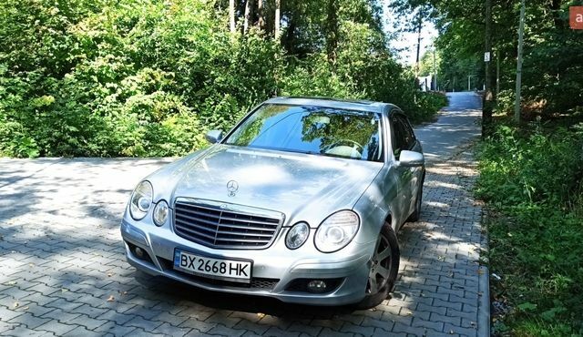 Сірий Мерседес Е-Клас, об'ємом двигуна 1.8 л та пробігом 182 тис. км за 10000 $, фото 1 на Automoto.ua