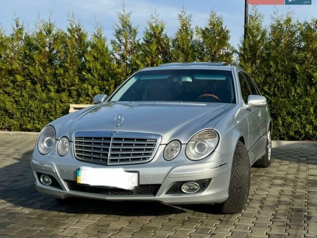 Сірий Мерседес Е-Клас, об'ємом двигуна 2.1 л та пробігом 370 тис. км за 10800 $, фото 1 на Automoto.ua