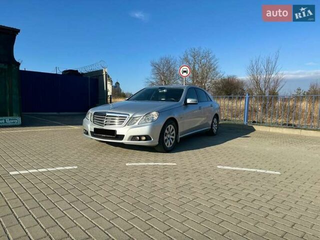 Сірий Мерседес Е-Клас, об'ємом двигуна 2.14 л та пробігом 193 тис. км за 13500 $, фото 1 на Automoto.ua