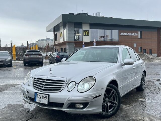 Сірий Мерседес Е-Клас, об'ємом двигуна 3 л та пробігом 360 тис. км за 4500 $, фото 1 на Automoto.ua