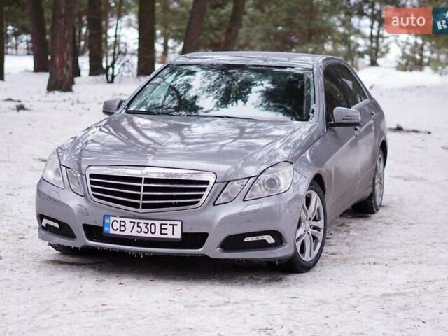 Сірий Мерседес Е-Клас, об'ємом двигуна 2.2 л та пробігом 247 тис. км за 12900 $, фото 1 на Automoto.ua