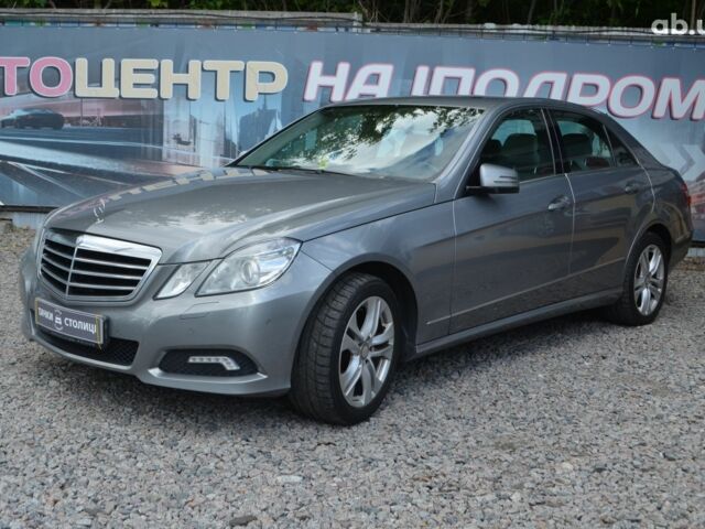 Серый Мерседес Е-Класс, объемом двигателя 3.5 л и пробегом 284 тыс. км за 14500 $, фото 1 на Automoto.ua