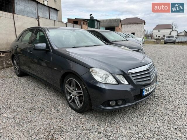 Сірий Мерседес Е-Клас, об'ємом двигуна 1.8 л та пробігом 190 тис. км за 11500 $, фото 1 на Automoto.ua