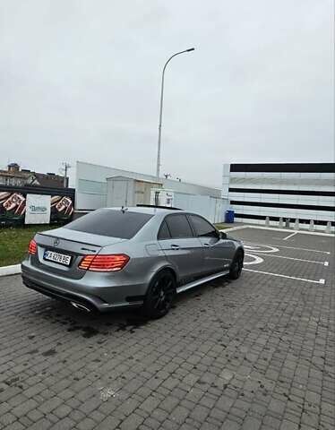 Серый Мерседес Е-Класс, объемом двигателя 3.5 л и пробегом 230 тыс. км за 15200 $, фото 1 на Automoto.ua