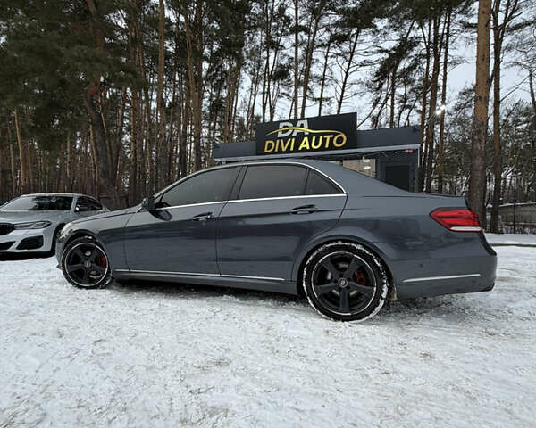 Серый Мерседес Е-Класс, объемом двигателя 2.1 л и пробегом 400 тыс. км за 12700 $, фото 1 на Automoto.ua