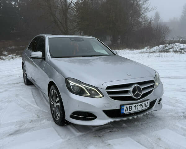 Сірий Мерседес Е-Клас, об'ємом двигуна 3.49 л та пробігом 340 тис. км за 25000 $, фото 1 на Automoto.ua