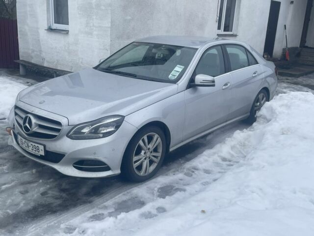 Сірий Мерседес Е-Клас, об'ємом двигуна 2.2 л та пробігом 220 тис. км за 5300 $, фото 1 на Automoto.ua