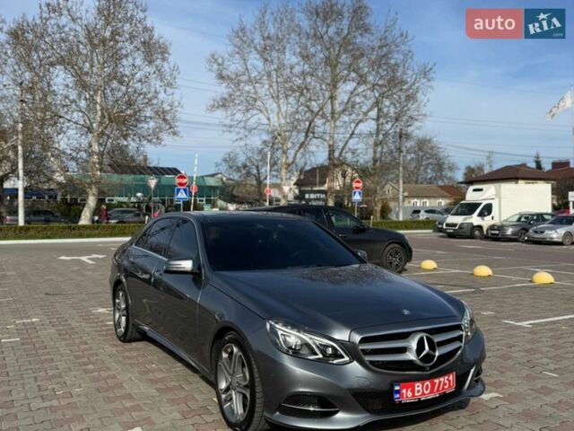 Серый Мерседес Е-Класс, объемом двигателя 2.2 л и пробегом 146 тыс. км за 21700 $, фото 1 на Automoto.ua