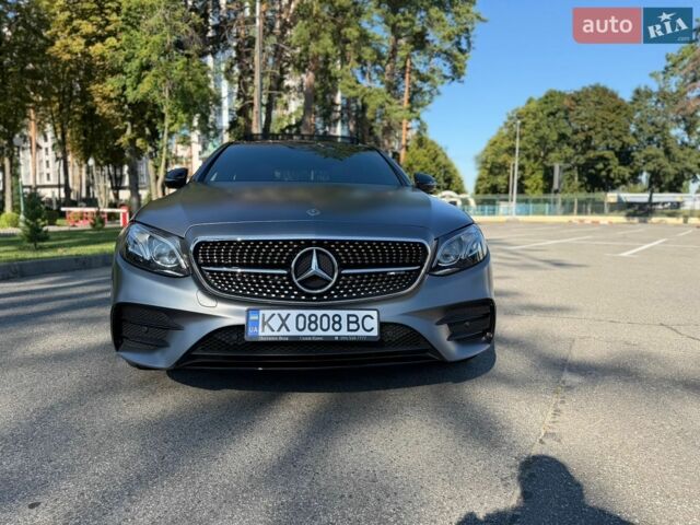 Серый Мерседес Е-Класс, объемом двигателя 3 л и пробегом 70 тыс. км за 42850 $, фото 1 на Automoto.ua