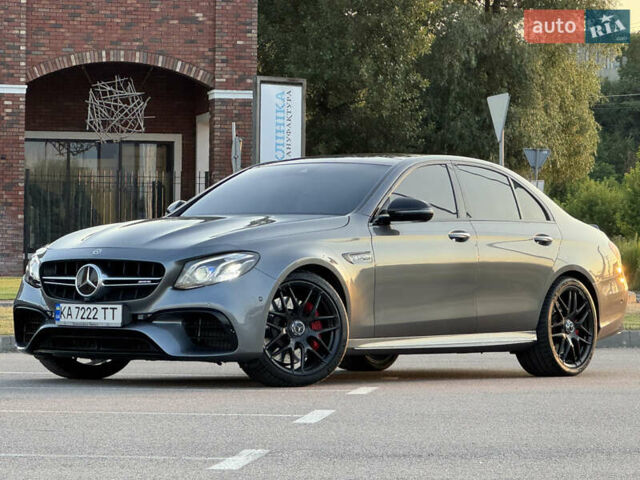 Серый Мерседес Е-Класс, объемом двигателя 3.98 л и пробегом 98 тыс. км за 67500 $, фото 1 на Automoto.ua