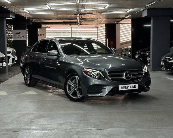 Серый Мерседес Е-Класс, объемом двигателя 1.99 л и пробегом 103 тыс. км за 27800 $, фото 1 на Automoto.ua