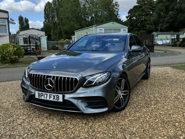 Сірий Мерседес Е-Клас, об'ємом двигуна 3 л та пробігом 228 тис. км за 20000 $, фото 1 на Automoto.ua