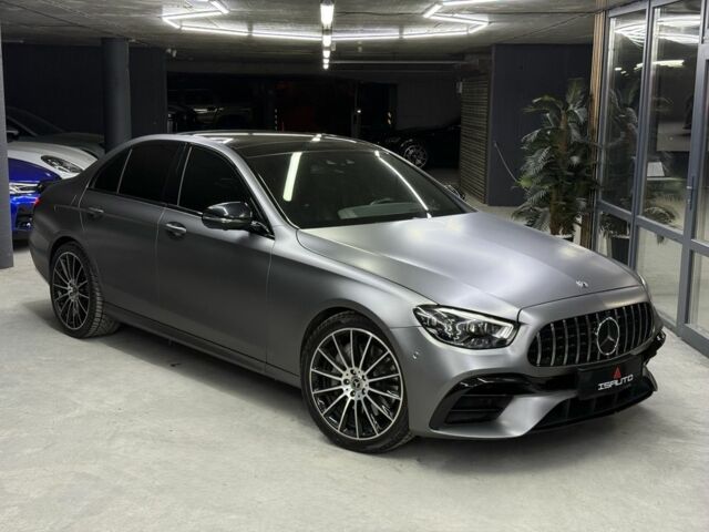 Сірий Мерседес Е-Клас, об'ємом двигуна 3 л та пробігом 133 тис. км за 41500 $, фото 1 на Automoto.ua