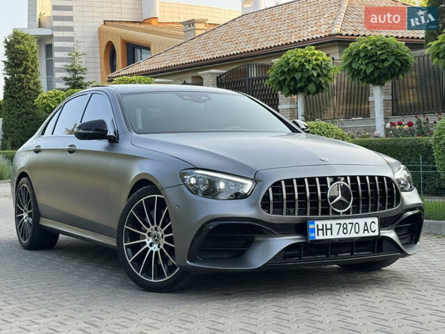 Серый Мерседес Е-Класс, объемом двигателя 3 л и пробегом 129 тыс. км за 49000 $, фото 1 на Automoto.ua