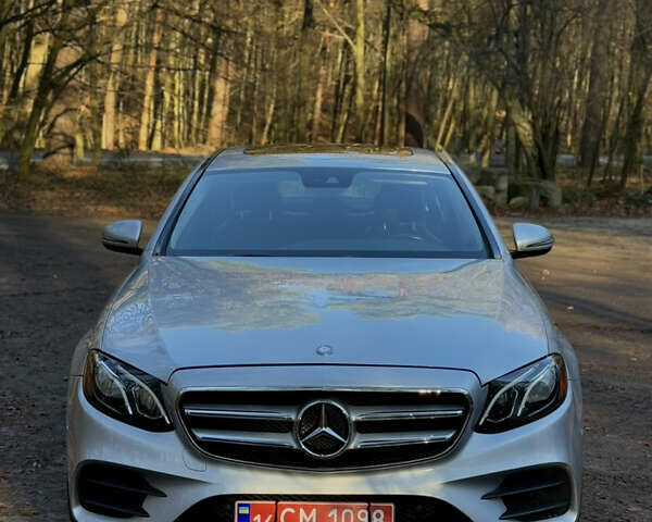 Сірий Мерседес Е-Клас, об'ємом двигуна 1.99 л та пробігом 109 тис. км за 28500 $, фото 1 на Automoto.ua