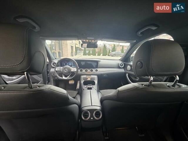 Серый Мерседес Е-Класс, объемом двигателя 1.95 л и пробегом 97 тыс. км за 35000 $, фото 1 на Automoto.ua