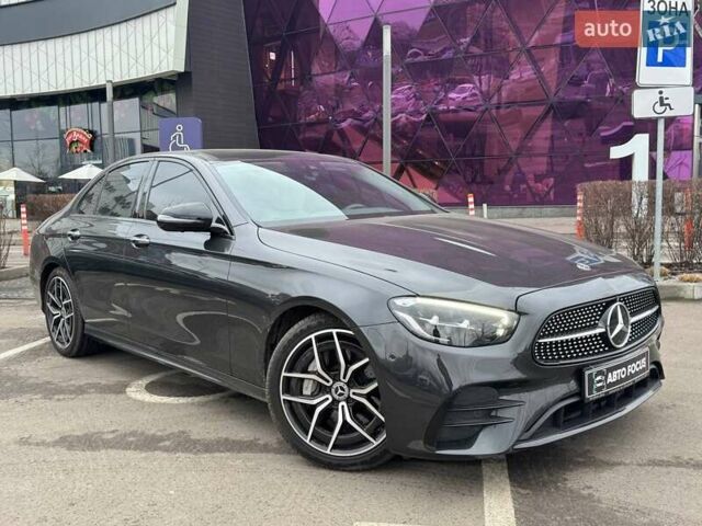 Серый Мерседес Е-Класс, объемом двигателя 1.99 л и пробегом 41 тыс. км за 47990 $, фото 1 на Automoto.ua