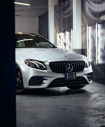 Серый Мерседес Е-Класс, объемом двигателя 1.99 л и пробегом 72 тыс. км за 31000 $, фото 1 на Automoto.ua