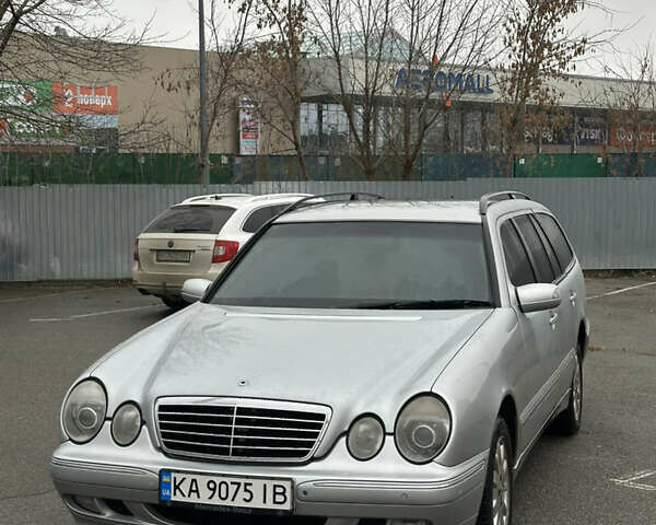 Серый Мерседес Е-Класс, объемом двигателя 2.69 л и пробегом 338 тыс. км за 3800 $, фото 1 на Automoto.ua