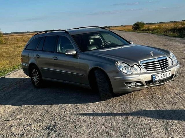 Сірий Мерседес Е-Клас, об'ємом двигуна 2.69 л та пробігом 480 тис. км за 5950 $, фото 1 на Automoto.ua