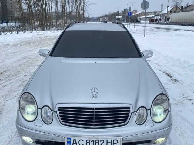 Серый Мерседес Е-Класс, объемом двигателя 2.7 л и пробегом 300 тыс. км за 5500 $, фото 1 на Automoto.ua