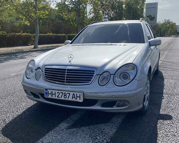 Серый Мерседес Е-Класс, объемом двигателя 3.22 л и пробегом 325 тыс. км за 6400 $, фото 1 на Automoto.ua