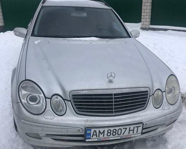 Сірий Мерседес Е-Клас, об'ємом двигуна 2.15 л та пробігом 460 тис. км за 5600 $, фото 1 на Automoto.ua