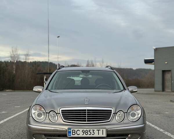 Серый Мерседес Е-Класс, объемом двигателя 2.7 л и пробегом 400 тыс. км за 6500 $, фото 1 на Automoto.ua