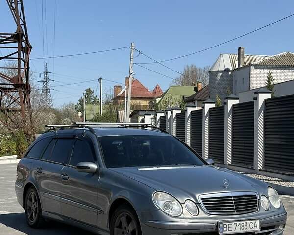 Сірий Мерседес Е-Клас, об'ємом двигуна 3.2 л та пробігом 374 тис. км за 7500 $, фото 1 на Automoto.ua