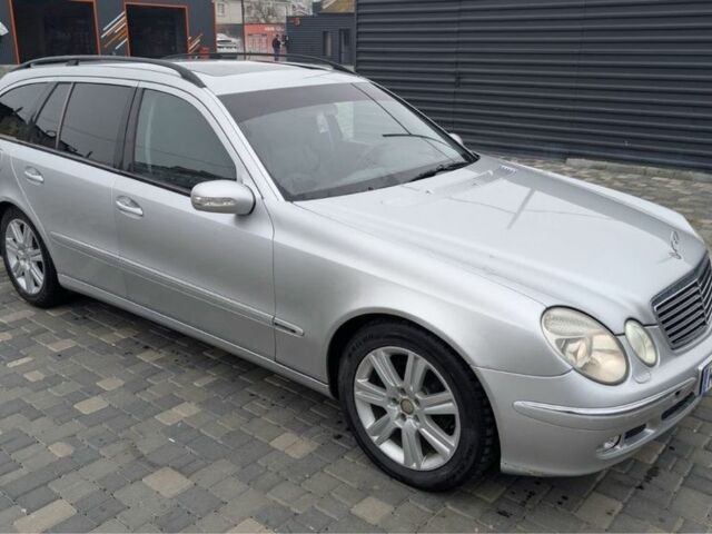 Серый Мерседес Е-Класс, объемом двигателя 2.7 л и пробегом 300 тыс. км за 3299 $, фото 1 на Automoto.ua