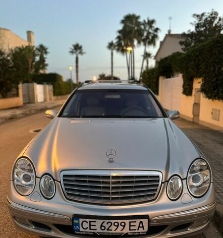 Серый Мерседес Е-Класс, объемом двигателя 2.7 л и пробегом 360 тыс. км за 8766 $, фото 1 на Automoto.ua