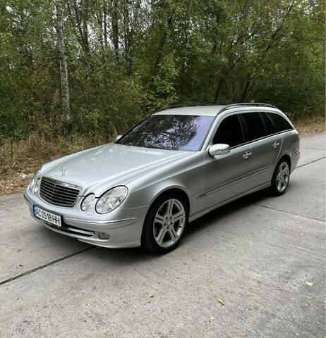 Серый Мерседес Е-Класс, объемом двигателя 3.2 л и пробегом 309 тыс. км за 8300 $, фото 1 на Automoto.ua