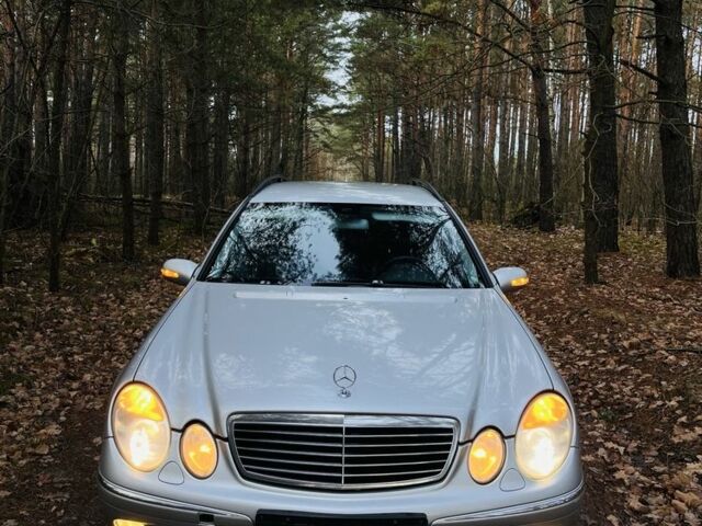 Сірий Мерседес Е-Клас, об'ємом двигуна 3.2 л та пробігом 360 тис. км за 3100 $, фото 1 на Automoto.ua