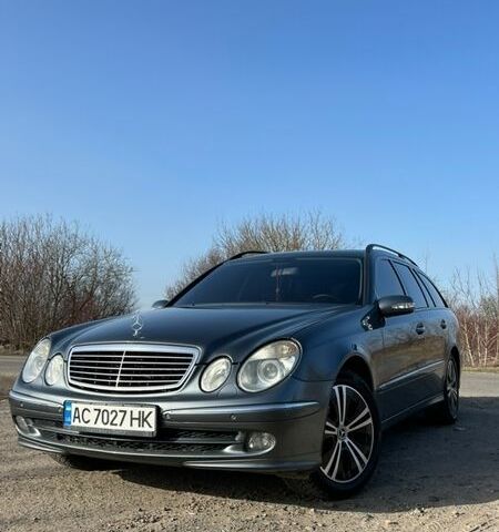 Серый Мерседес Е-Класс, объемом двигателя 2.99 л и пробегом 209 тыс. км за 9800 $, фото 1 на Automoto.ua