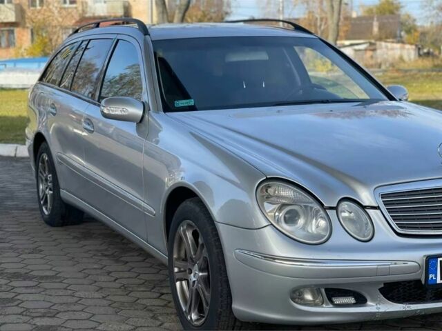 Серый Мерседес Е-Класс, объемом двигателя 2.2 л и пробегом 327 тыс. км за 2450 $, фото 1 на Automoto.ua