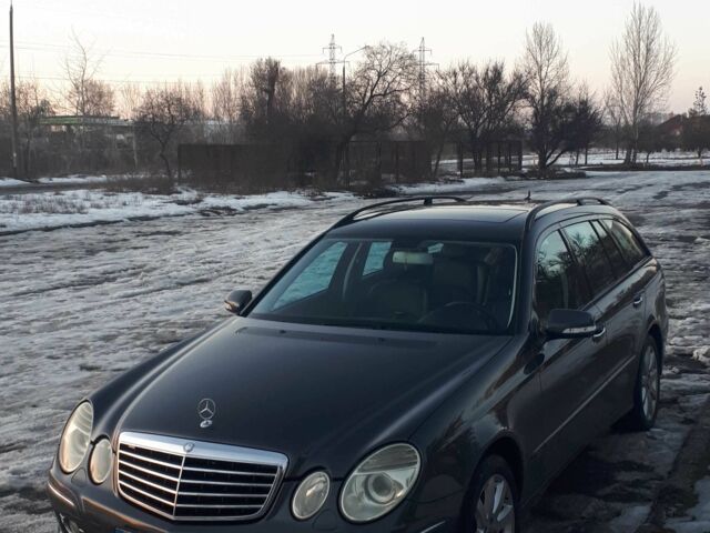 Сірий Мерседес Е-Клас, об'ємом двигуна 3 л та пробігом 359 тис. км за 6900 $, фото 1 на Automoto.ua