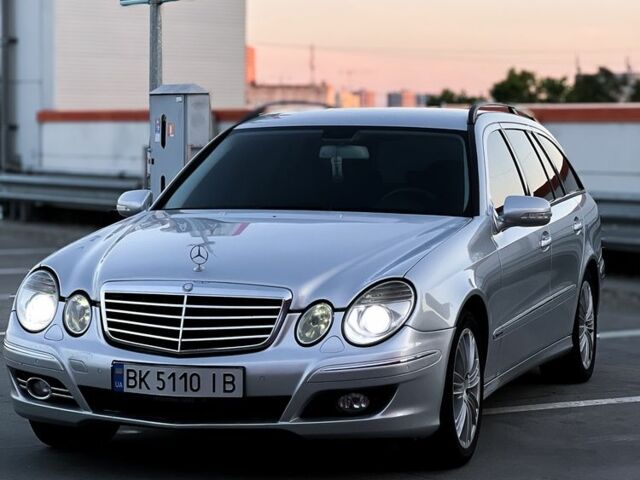 Сірий Мерседес Е-Клас, об'ємом двигуна 1.8 л та пробігом 258 тис. км за 7500 $, фото 1 на Automoto.ua