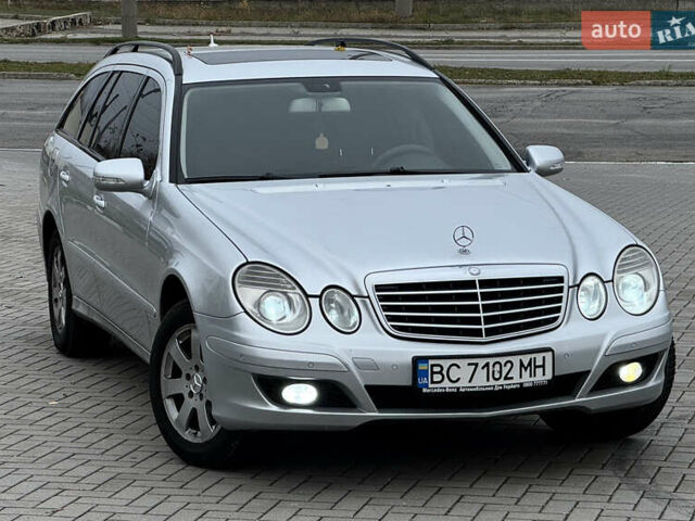 Серый Мерседес Е-Класс, объемом двигателя 1.8 л и пробегом 250 тыс. км за 7000 $, фото 1 на Automoto.ua