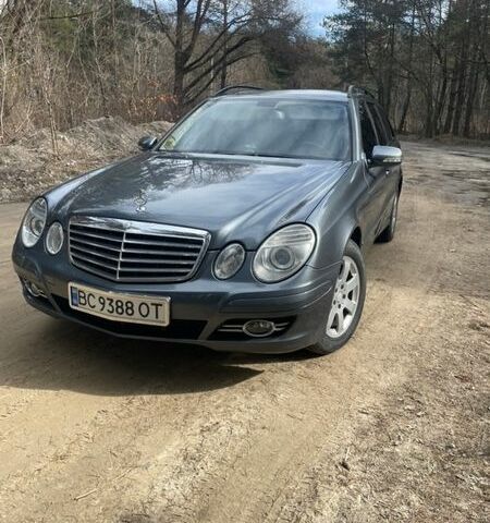 Сірий Мерседес Е-Клас, об'ємом двигуна 1.8 л та пробігом 320 тис. км за 7600 $, фото 1 на Automoto.ua