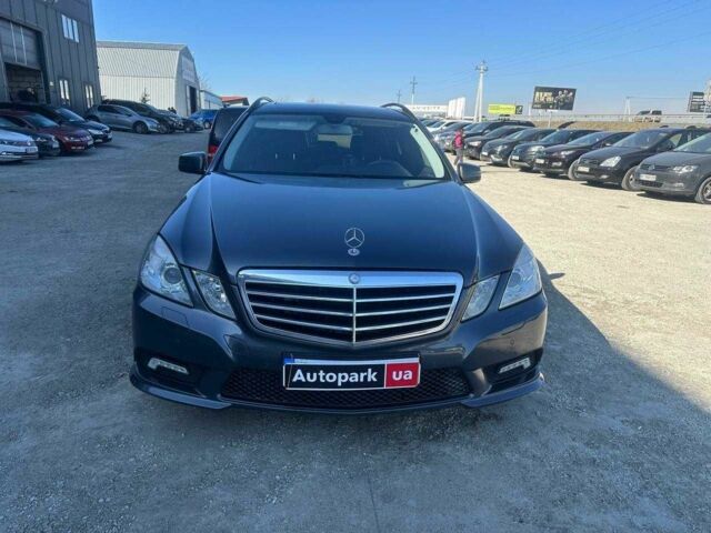 Сірий Мерседес Е-Клас, об'ємом двигуна 3 л та пробігом 170 тис. км за 11990 $, фото 1 на Automoto.ua