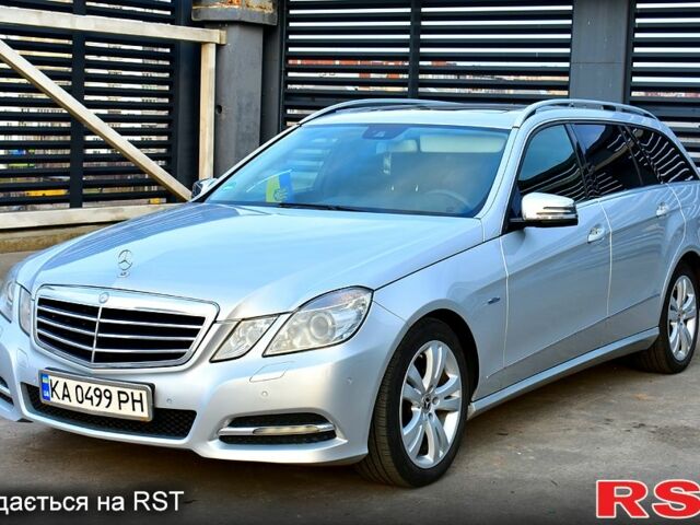 Серый Мерседес Е-Класс, объемом двигателя 2.1 л и пробегом 251 тыс. км за 9700 $, фото 1 на Automoto.ua